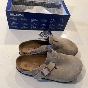 Birkenstock Boston Clogs NWT Size 39